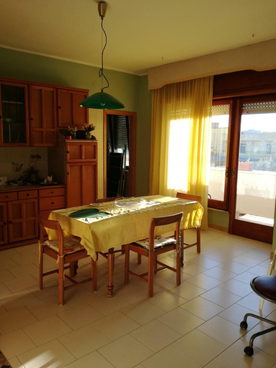 Appartamento In Villa Virginia Fino A 10 Ospiti Mondragone Buitenkant foto